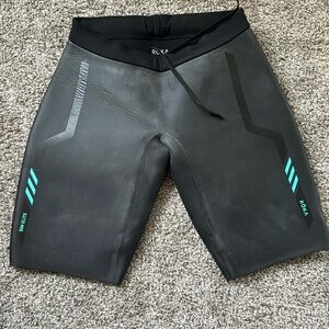 Roka Sim Elite II women’s buoyancy shorts